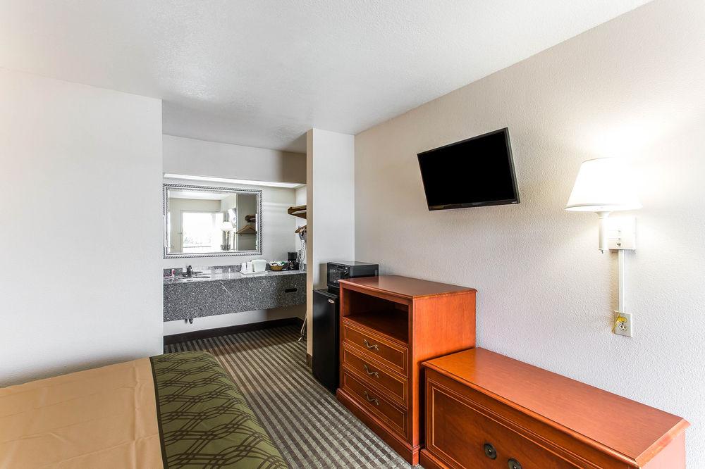 Econo Lodge Lebanon Exteriör bild